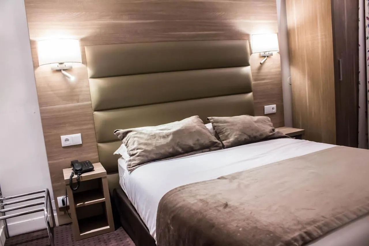 Otel Agenor